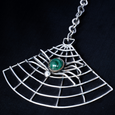 Colgante Arana Piedra Malaquita Noga Arts