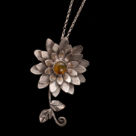 Colgante Girasol Con Ambar Noga Arts